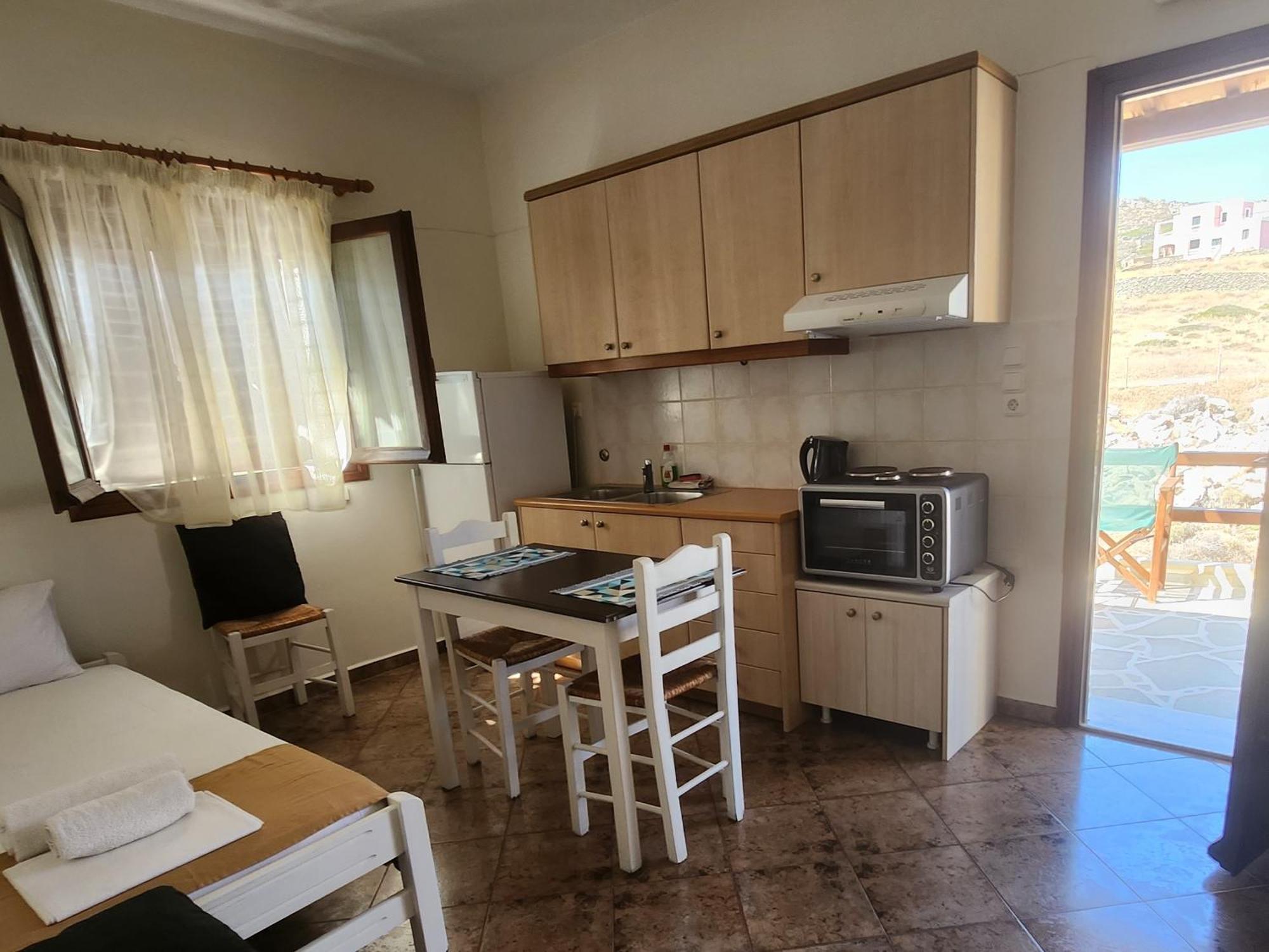 Theodorou Hotel Azolimnos Buitenkant foto