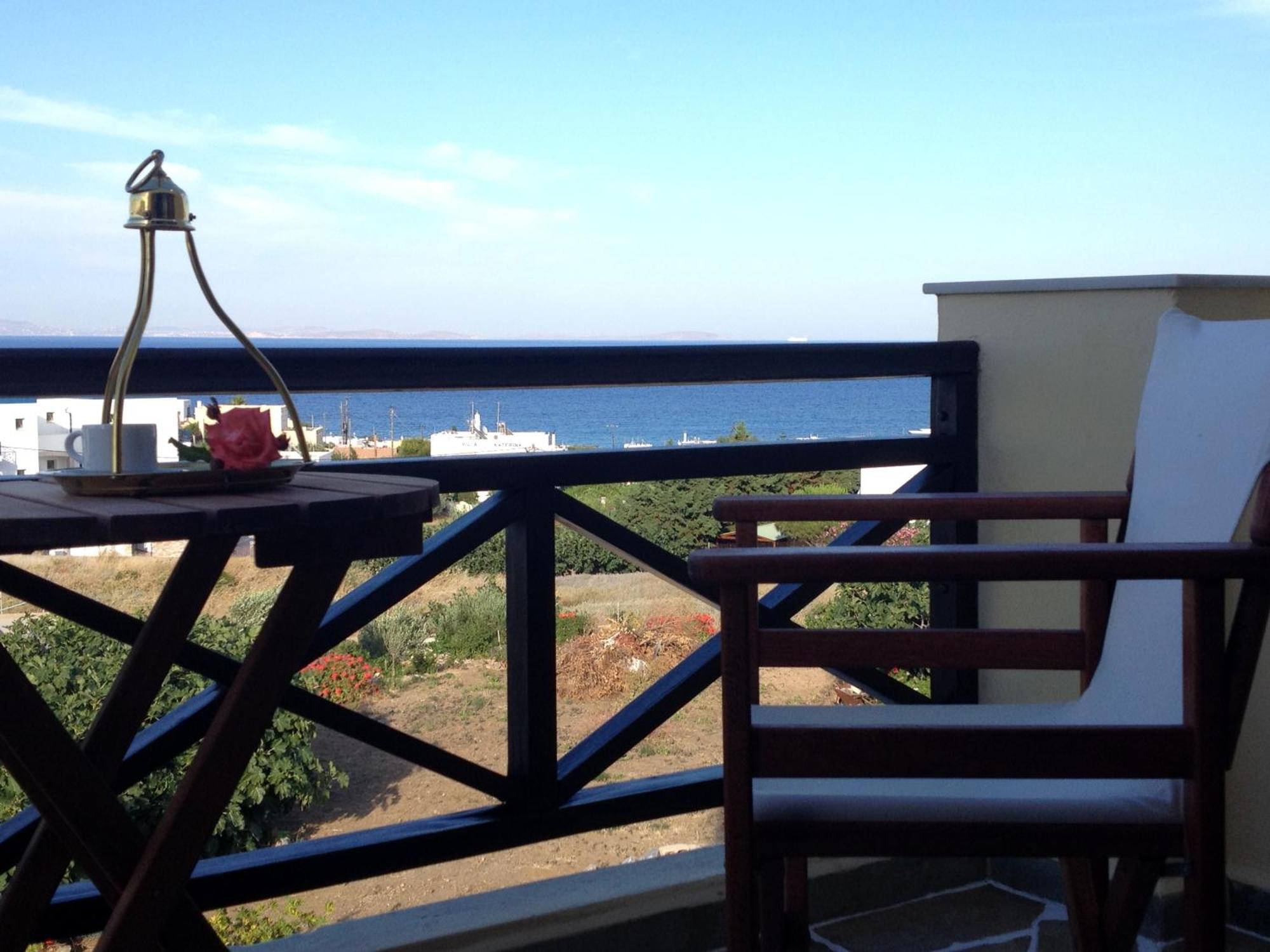 Theodorou Hotel Azolimnos Buitenkant foto